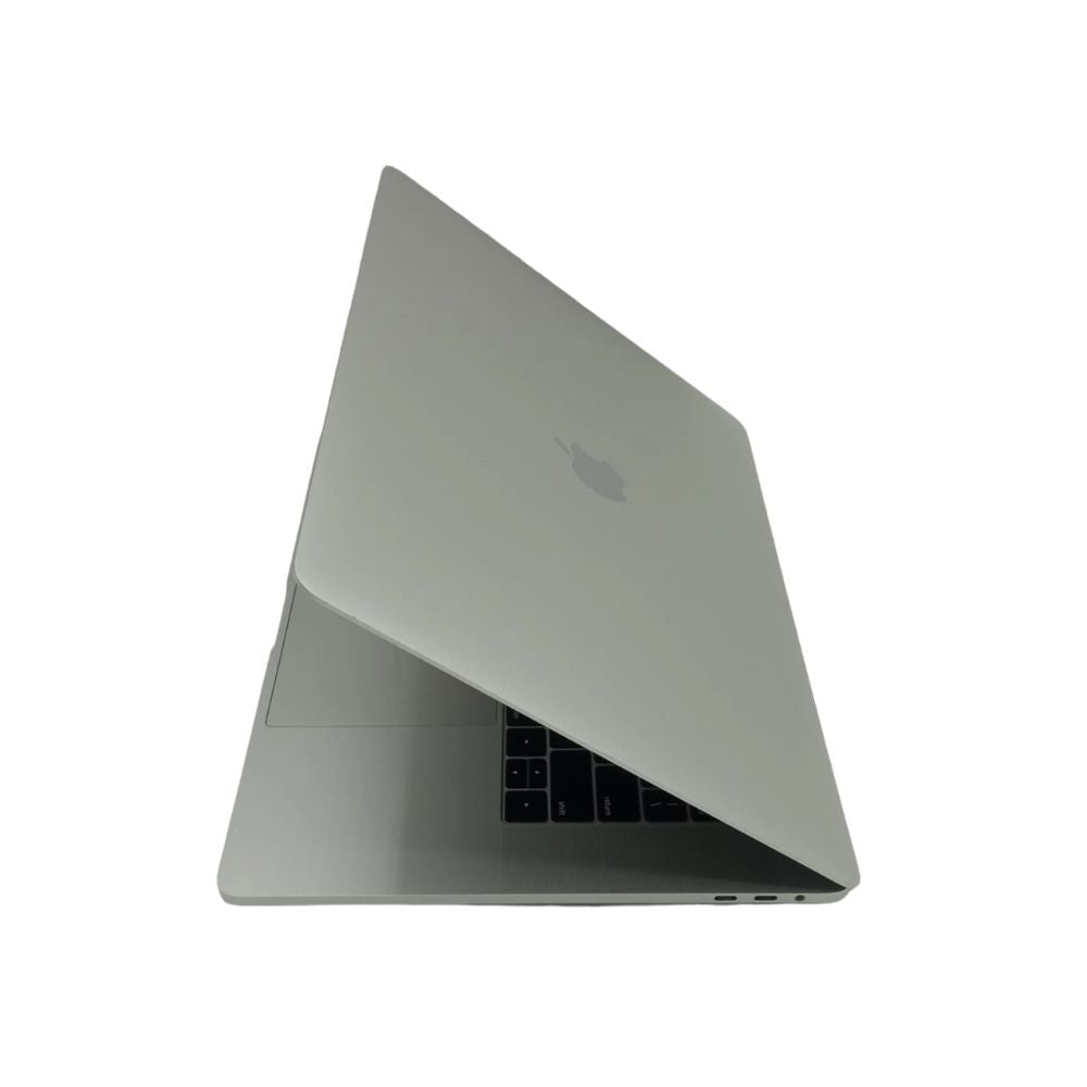Apple MacBook Pro 15" (2018) - Touch Bar - Intel Core i7 - 16GB RAM - 256GB SSD - Radeon Pro 555X - Silver - Image 3