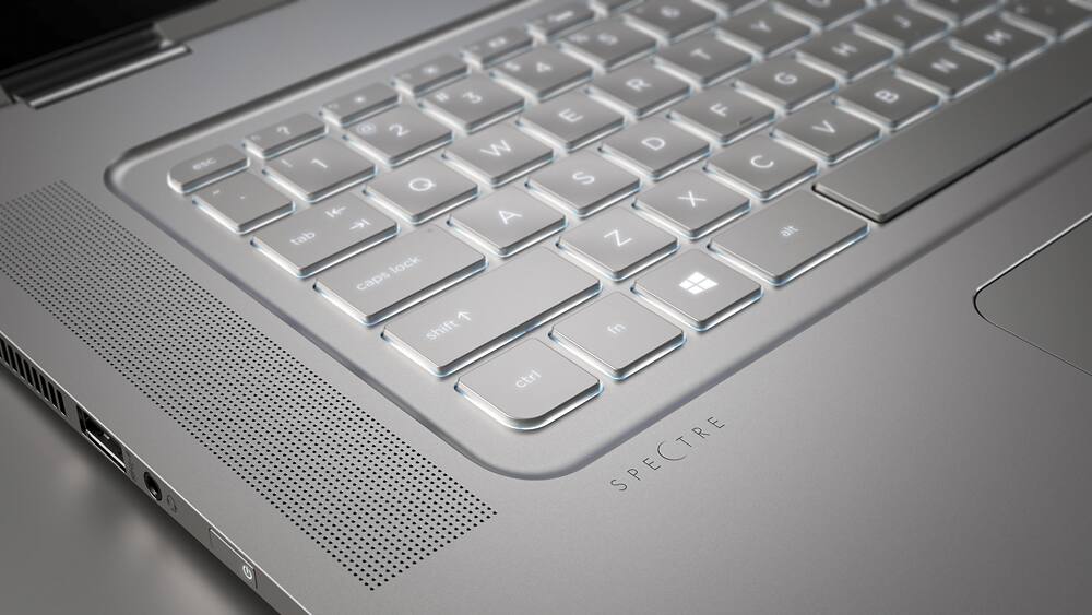 HP Spectre x360 2-in-1 15.6" 4K Touch-Screen Laptop - Intel Core i7-6500U - 16GB RAM - 256GB SSD - Silver - Image 7